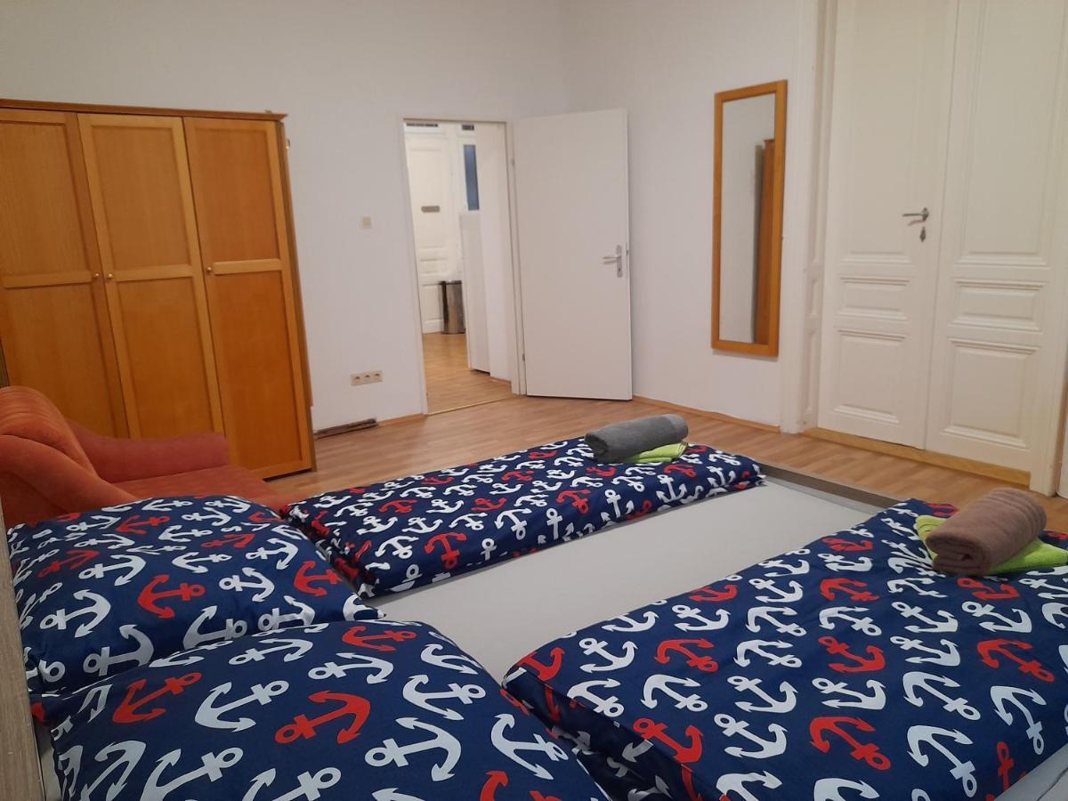 Ferienwohnung Schloessel 10 Вена Экстерьер фото