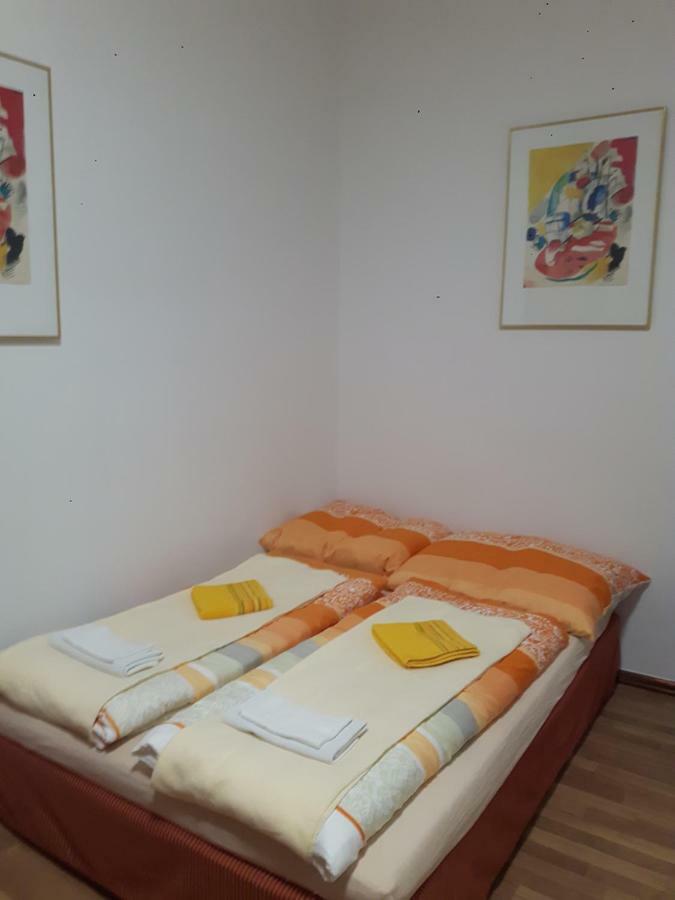 Ferienwohnung Schloessel 10 Вена Экстерьер фото