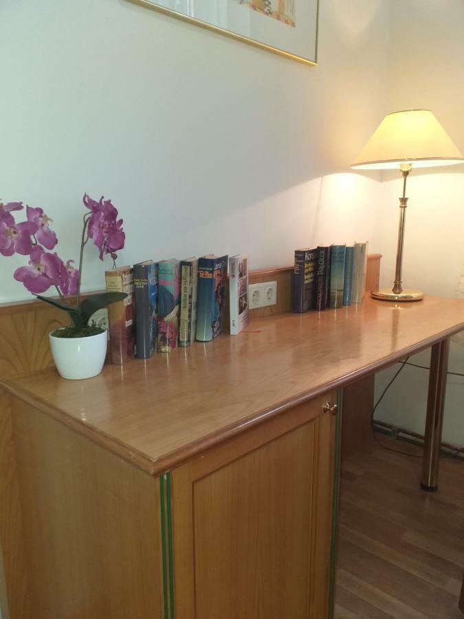 Ferienwohnung Schloessel 10 Вена Экстерьер фото